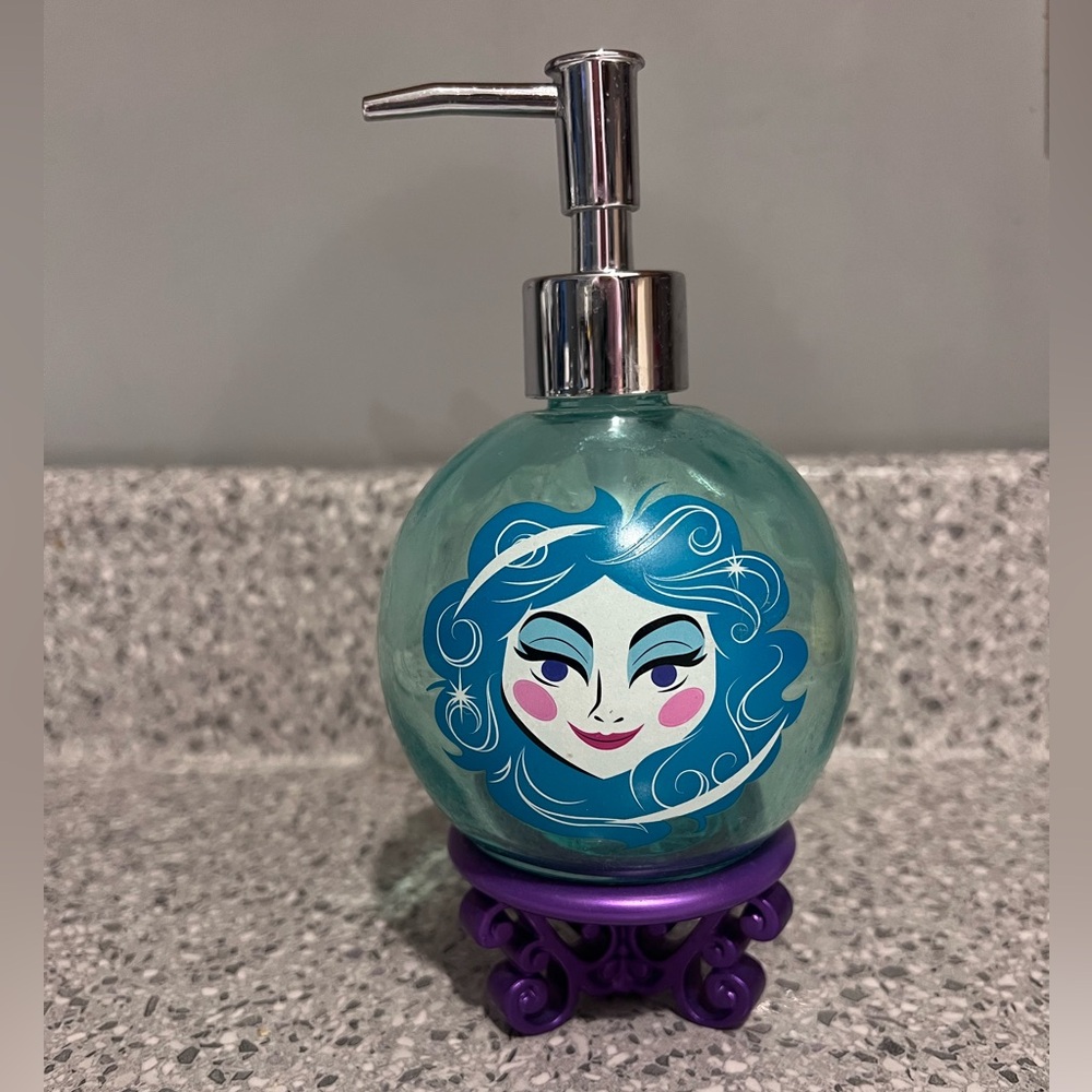 Disney Madame Leota Soap Dispenser: Walt Disney World - Florida